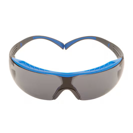 3M™ SecureFit™ 400X Schutzbrille, blau/grauer Rahmen, Scotchgard™ Anti-Beschlag- und Kratzschutzbeschichtung (K&N), graue Scheiben, SF402XSGAF-BLU-EU, 20/Karton