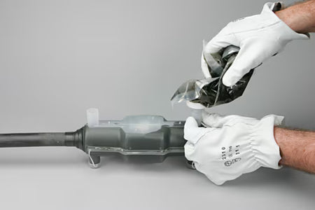 3M™ Scotchcast™ 91-AV 170 Gießharz-Verbindungsgarnitur für flexible Kabel, 0,6/1 kV, 4x 50 - 120 mm²