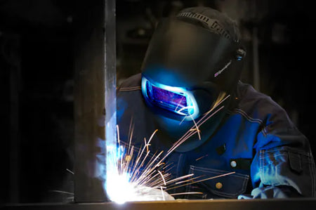 3M™ Speedglas™ Schweißhelm der Serie 100 mit Schweißfilter 100B, 751114