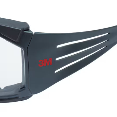 3M™ SecureFit™ 600 Schutzbrille, grauer Rahmen, Schaumstoff, Scotchgard™ Anti-Beschlag und kratzfeste Beschichtung (K&N), klare Scheiben, SF601SGAF/FI-EU