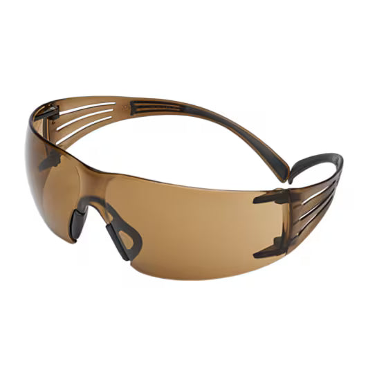 3M™ SecureFit™ 400 Schutzbrille, schwarz/brauner Rahmen, Scotchgard™ Anti-Beschlag- und Kratzschutzbeschichtung (K&N), braune Scheiben, SF405SGAF-BLA-EU