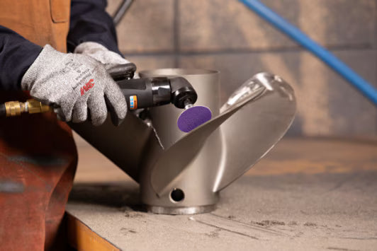3M™ Cubitron™ 3 Roloc™ Langlebige Schleifscheibe 1184F, 80+ YF-Gewicht, TR, Purpur, 76 mm, 50/Karton, 200 Stk./VE