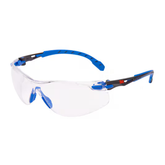 3M™ Solus™ 1000 Schutzbrille, blau/schwarzer Rahmen, Scotchgard™ Anti-Beschlag- und Kratzschutzbeschichtung (K&N), klare Scheiben, S1101SGAF-EU, 20/Karton