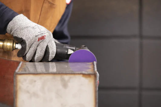 3M™ Cubitron™ 3 Roloc™ Langlebige Schleifscheibe 1184F, 80+ YF-Gewicht, TR, Violett, 51 mm, 50 Stück/Karton, 200 Stück/VE