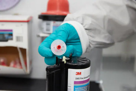 3M™ Leichtspachtel Dynamic Mixing System für den universellen Einsatz, 276 ml, 51004