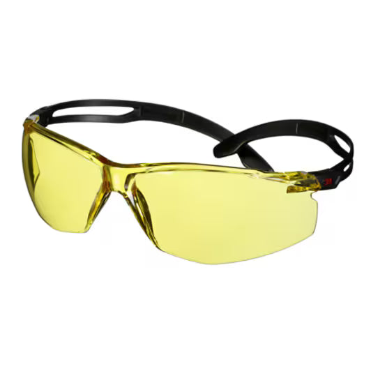 3M™ SecureFit™ 500 Schutzbrille, schwarzer Rahmen, Scotchgard™ Antibeschlag- und Kratzschutzbeschichtung (K&N), bernsteinfarbene Scheiben, SF503SGAF-BLK-EU, 20/Karton