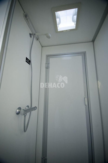 Dehaco D260 3-Stufen Dekontaminationswagen Einachsanhänger Fahrgestell Farbe Weiß