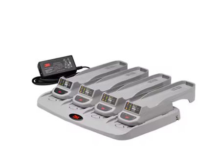 3M™ Versaflo™ TR-644E Mehrfachladestation (4x) mit Netzteil