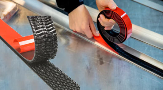 3M™ Dual Lock™ Wiederverschließbarer Verschluss SJ387B, Schwarz, 19 mm x 2.5 m, 6.1 mm, 40 Pilzköpfe/cm², Blister