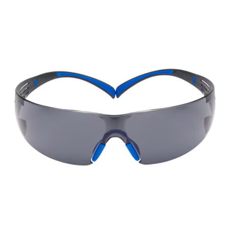 3M™ SecureFit™ 400 Schutzbrille, blau/grau Rahmen, Scotchgard™ Anti-Beschlag und kratzbeständige Beschichtung (K&N), graue Scheiben, SF402SGAF-BLU-EU
